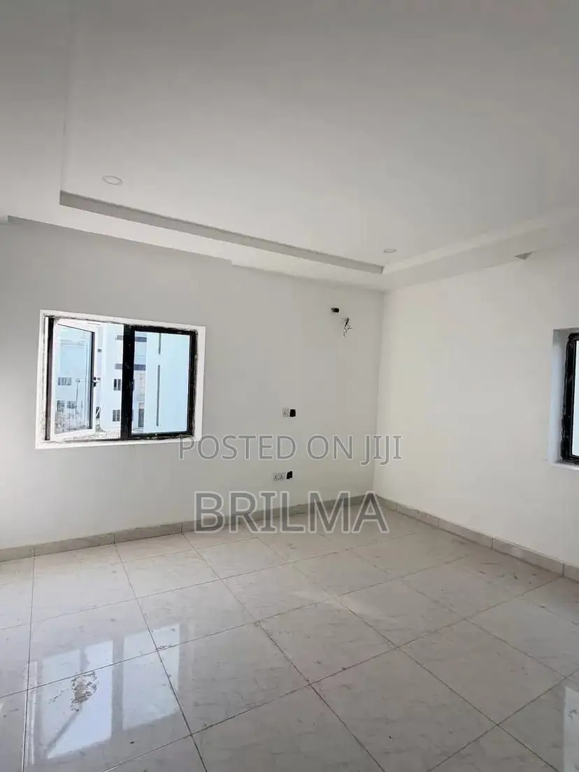5bdrm Duplex in Gudu for sale