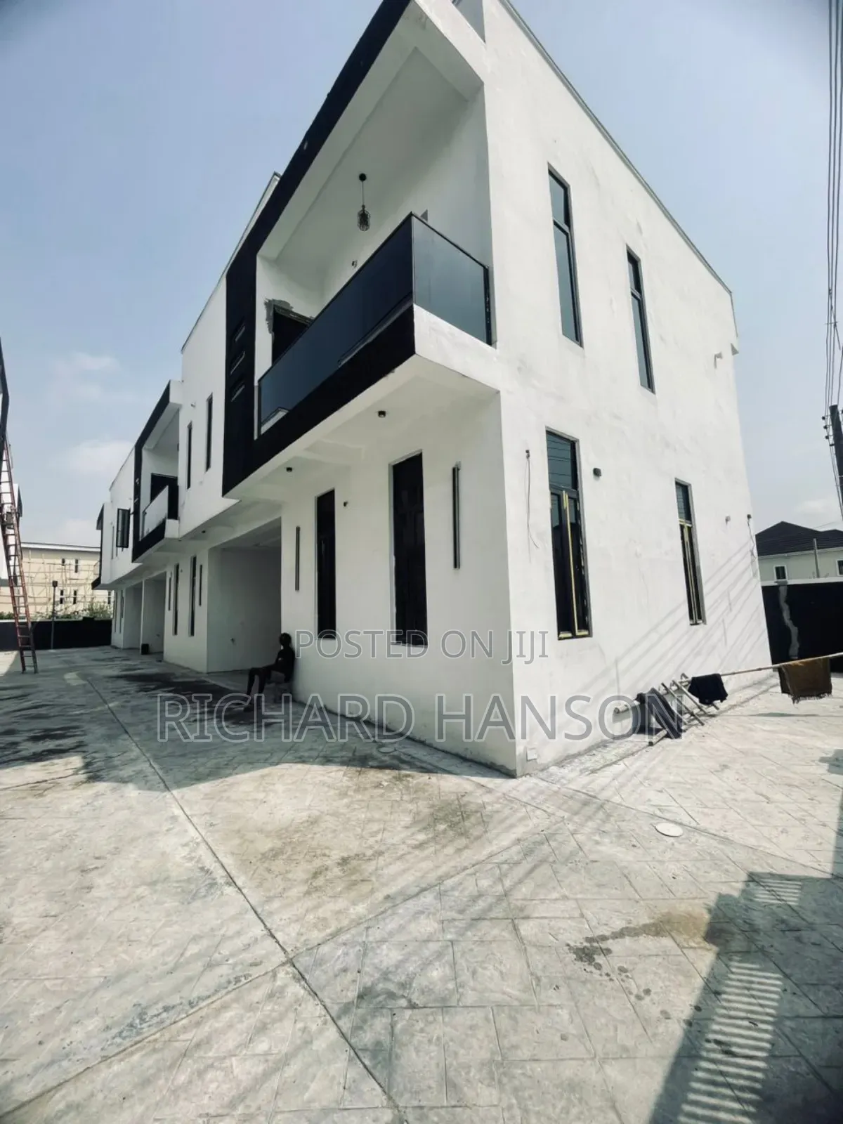 4bdrm Duplex in General Paint, Ajah for rent