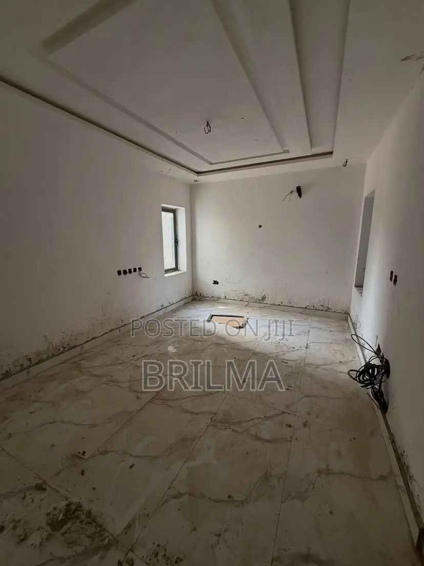 3bdrm Apartment in Dawaki for sale