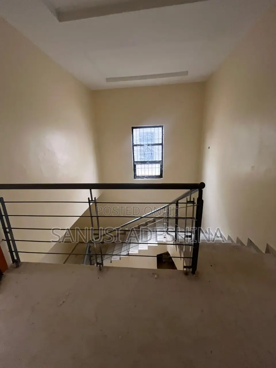 17bdrm Block of Flats in Gwarimpa Estate,By, Gwarinpa for sale