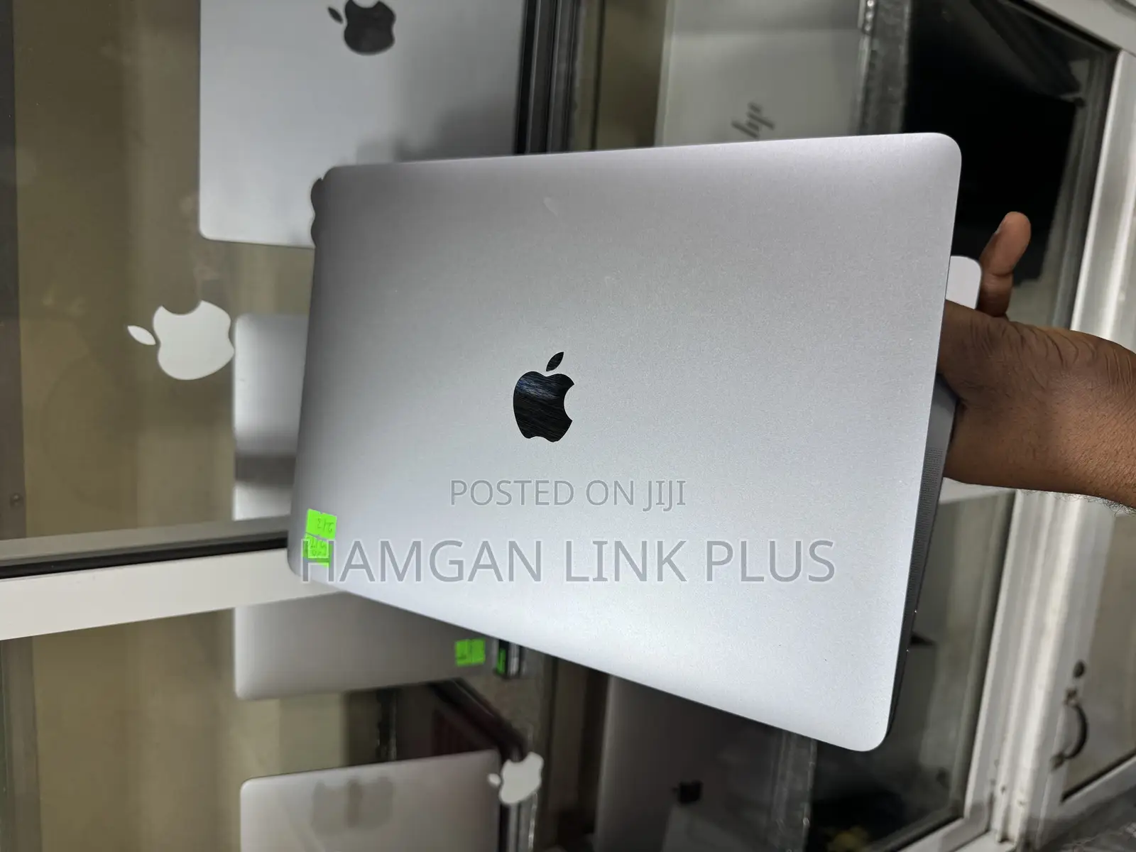 Laptop Apple MacBook Pro 2020 16GB Intel Core I7 SSD 1T