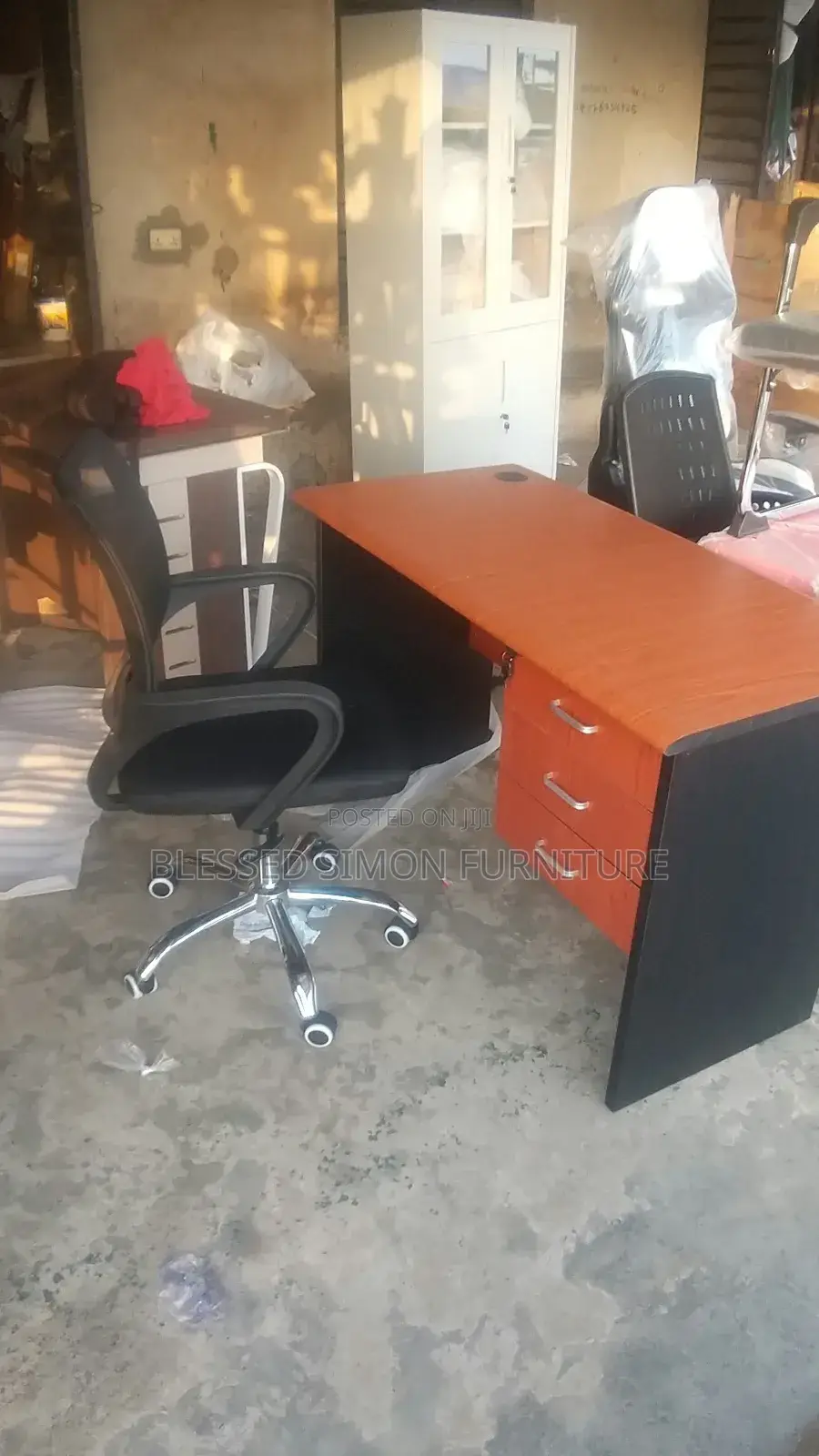 Furniture Table and Chair