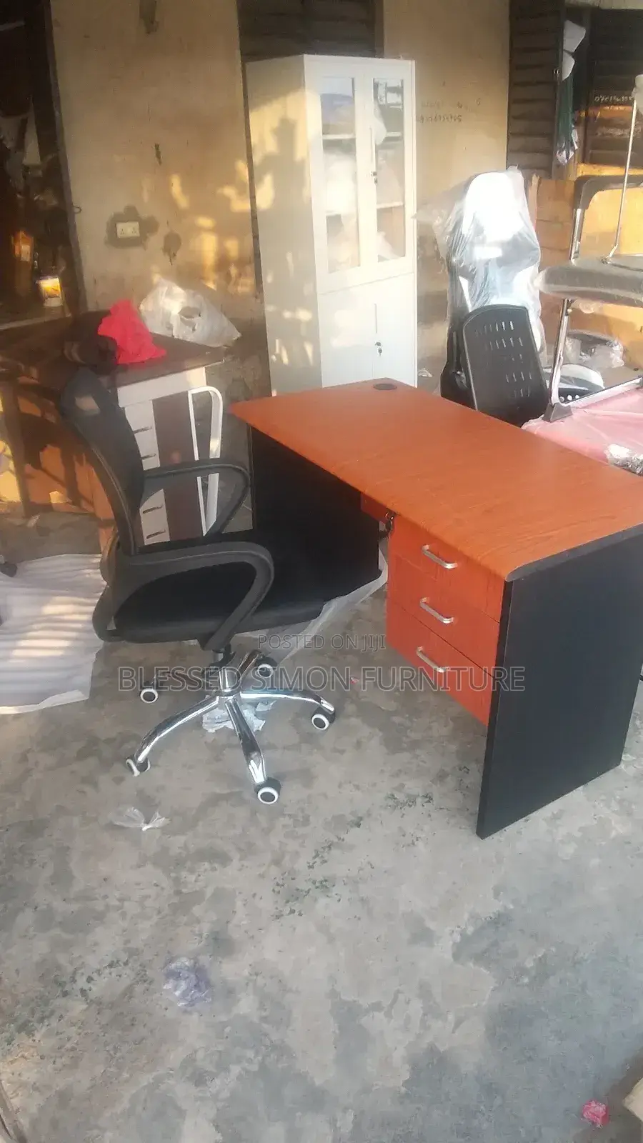 Furniture Table and Chair