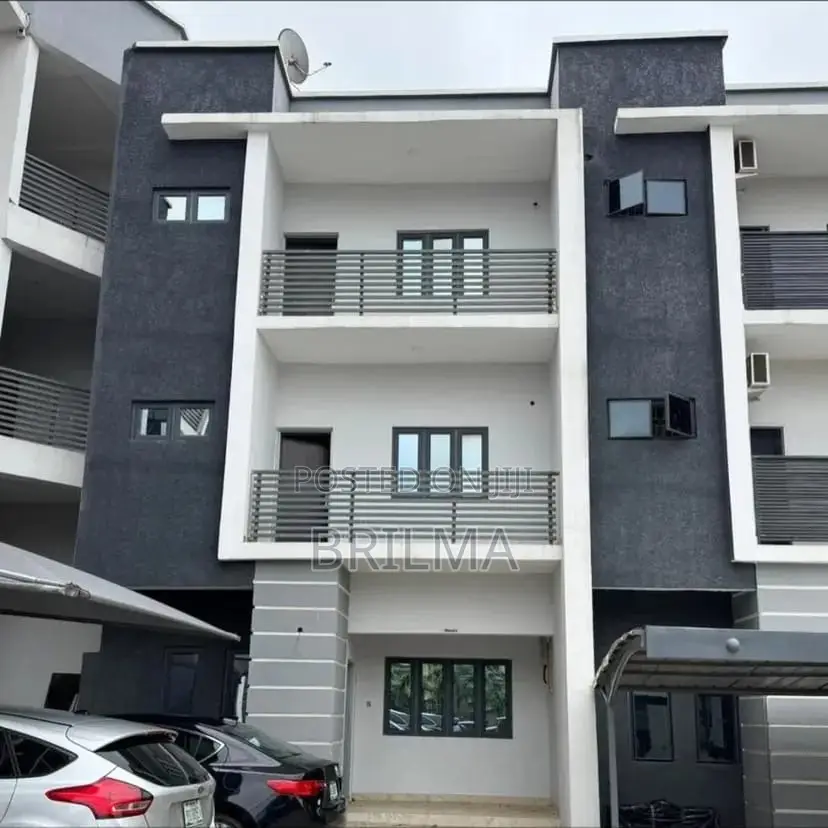 4bdrm Duplex in Life Camp for sale