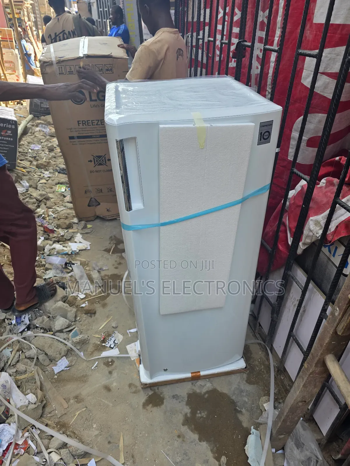 《》Brand New Lg 304liters Upright Freezer