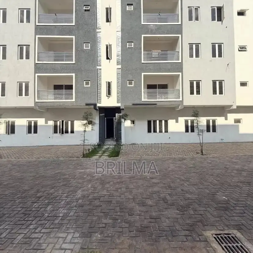 3bdrm Block of Flats in Wuye for sale
