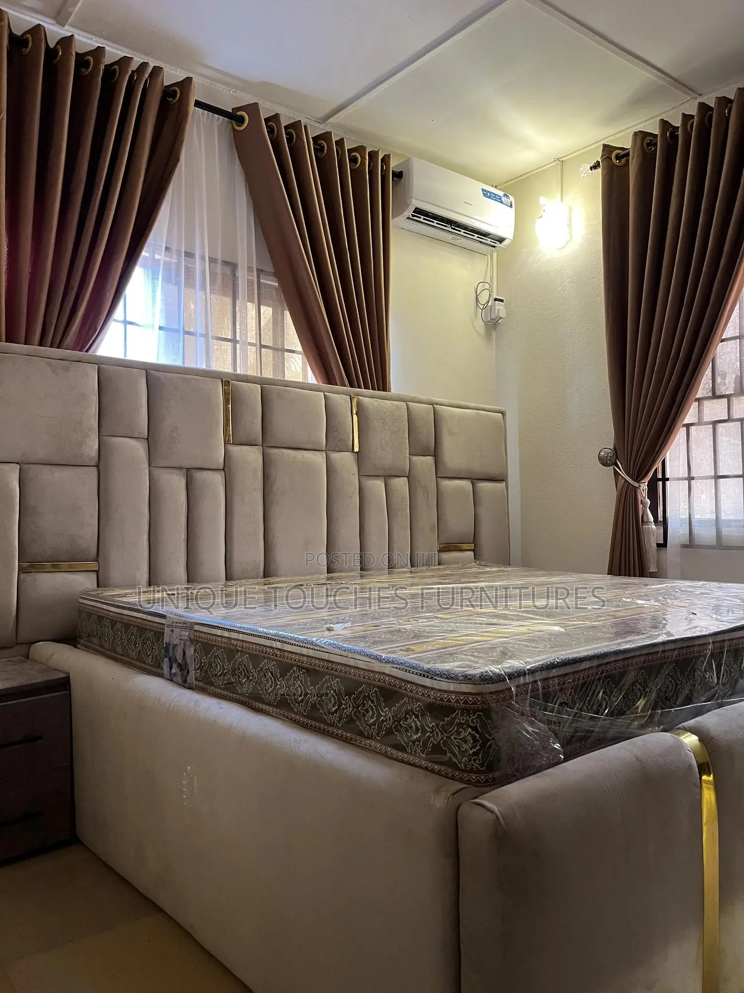 Light Gray 6by6 Bedframe With Golden Stripes
