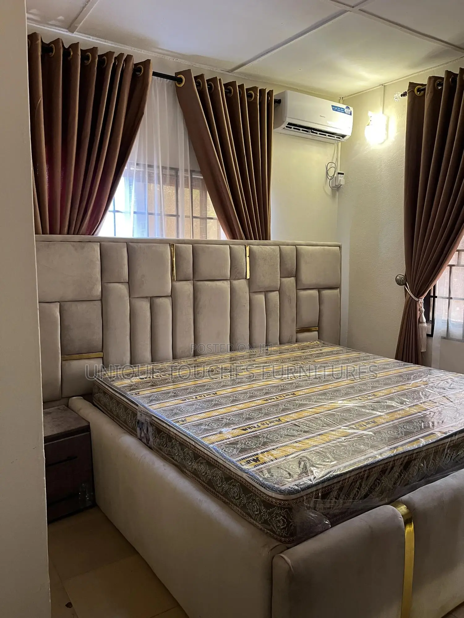 Light Gray 6by6 Bedframe With Golden Stripes