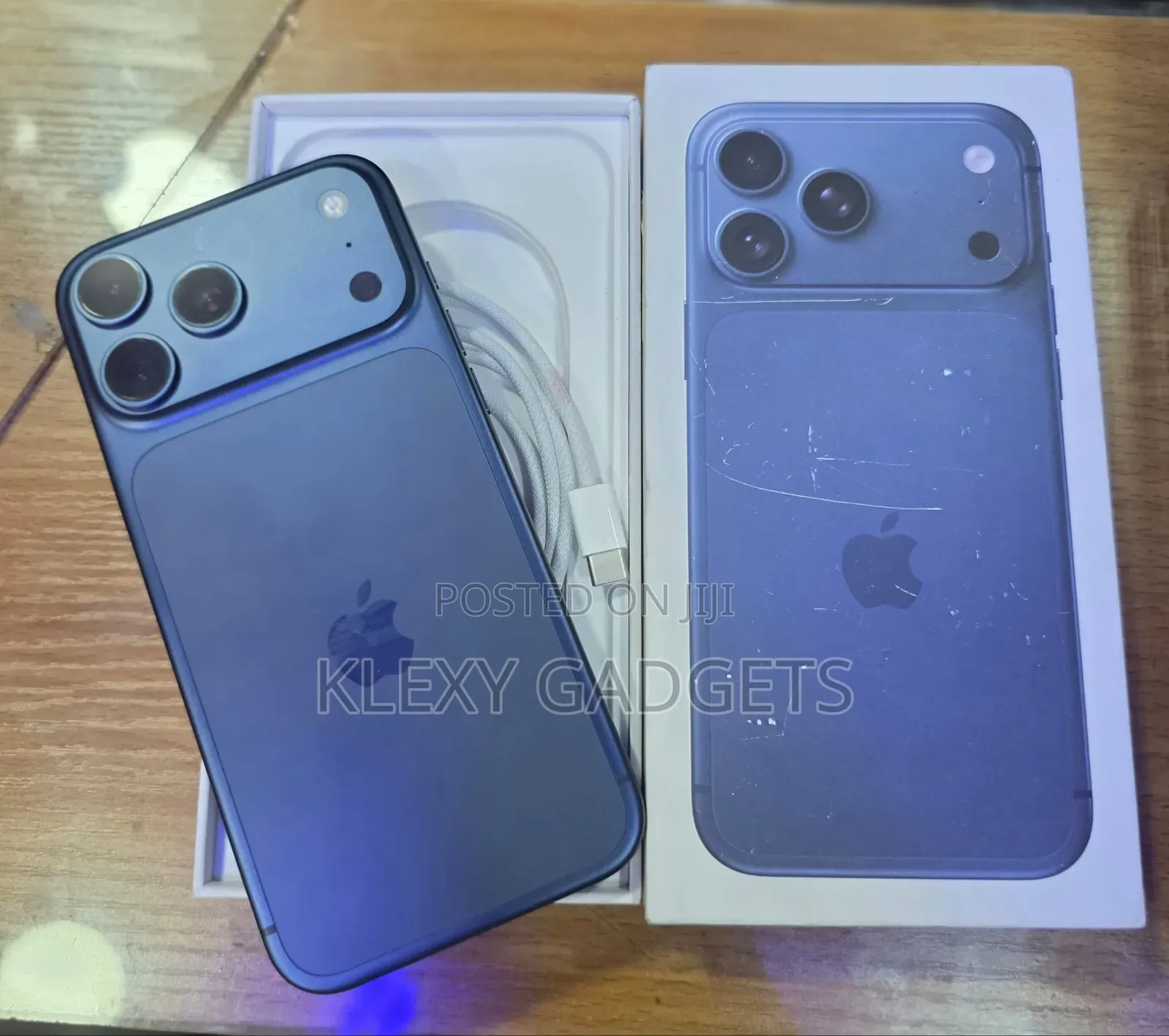 New Apple iPhone 17 Pro Max 256 GB Blue