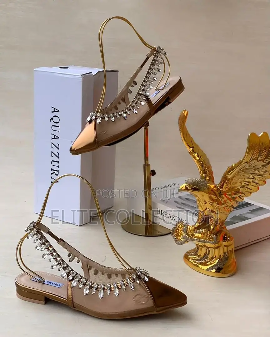White, Bronze, Black and Gold 37 to 43 Champagne 38 39 40 41 42