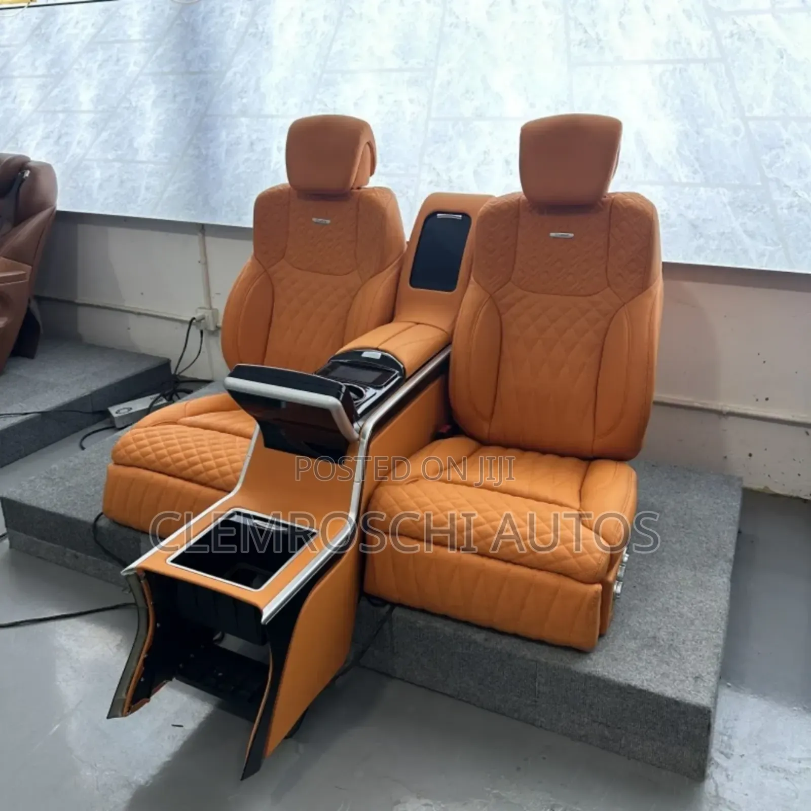High Quality Certified Complete Brand New Vip Seats Toyota Landcruiser