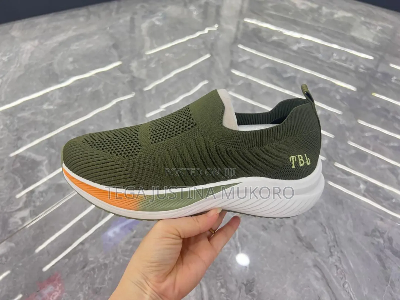 Unisex Fashion Light Weight Sneakers
