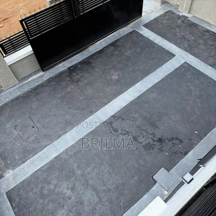 4bdrm Duplex in Kubwa for sale
