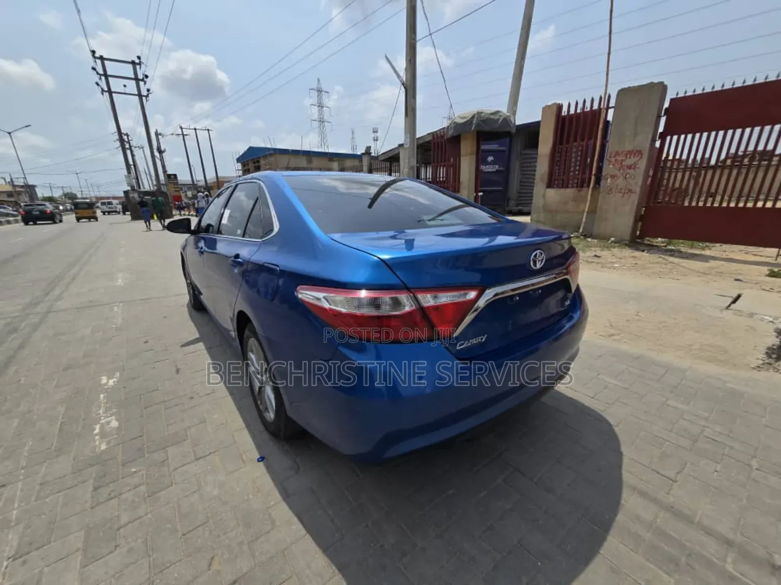 Toyota Camry XLE 4dr Sedan (3.5L 6cyl 6A) 2017 Blue