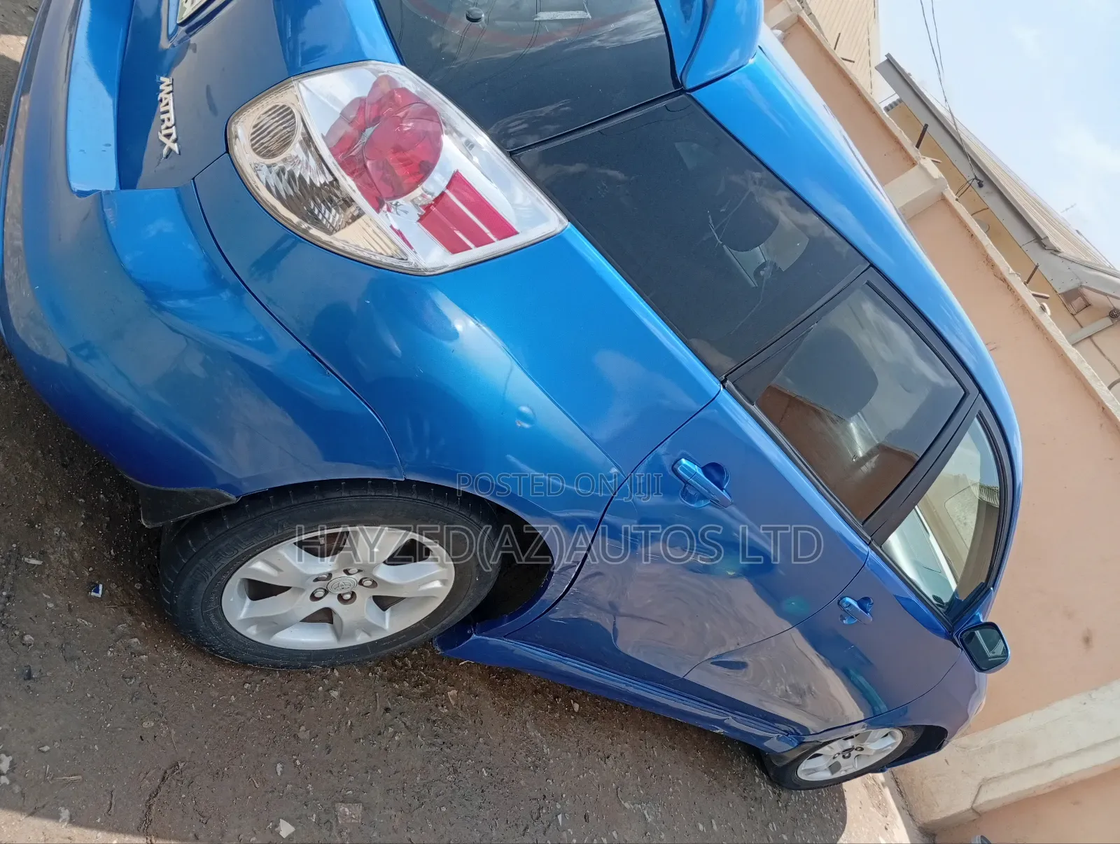 Toyota Matrix Hatchback AWD (1.8L 4cyl 4A) 2006 Blue