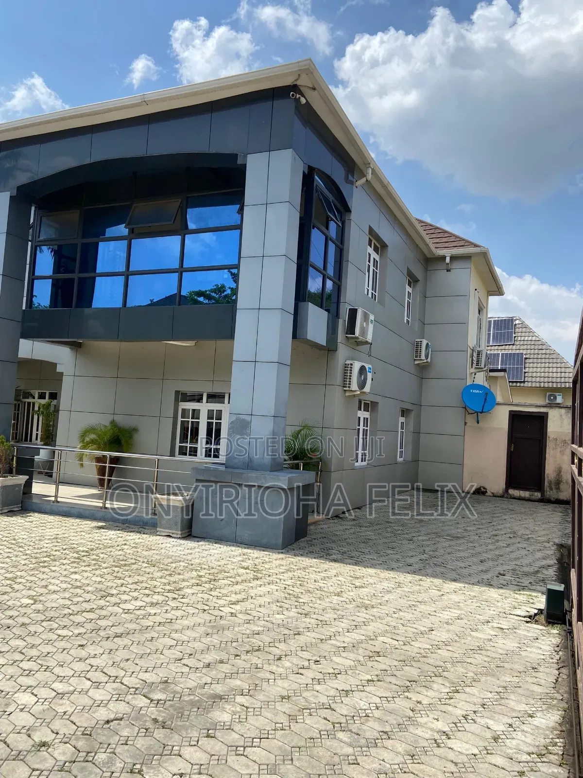5bdrm Duplex in 3Rd Avenue, Gwarinpa for sale