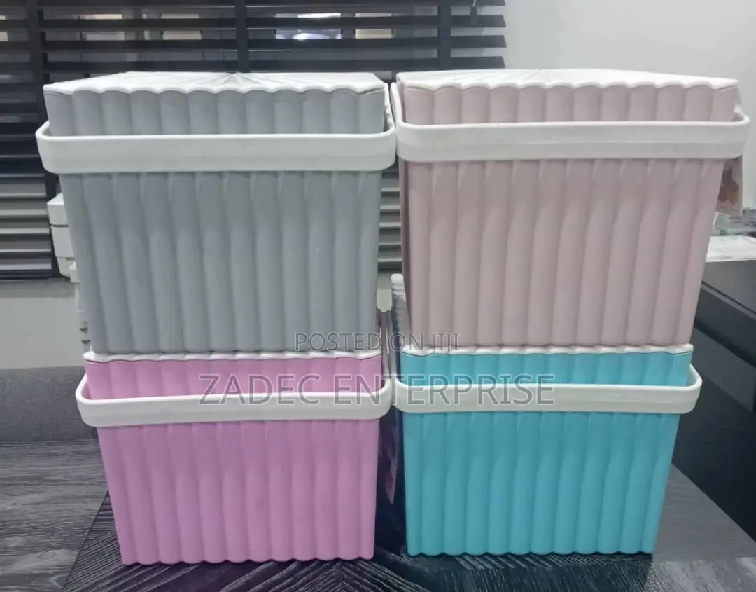 Multi Purpose Container Good for Picnics , Used Underwear , Food Etc