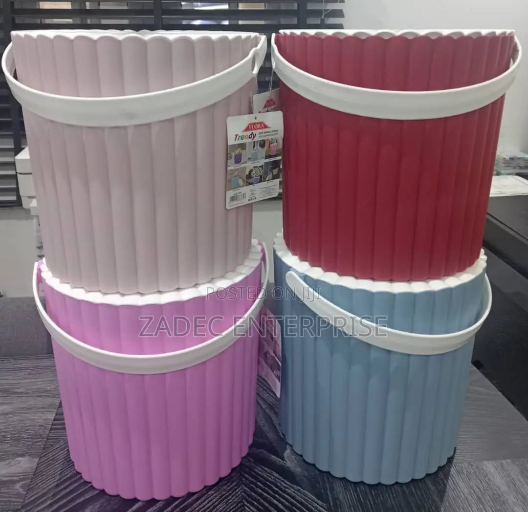 Multi Purpose Container Good for Picnics , Used Underwear , Food Etc
