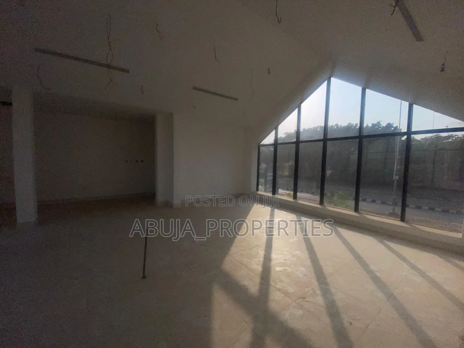 Brand New Open Space/Showroom for Rent