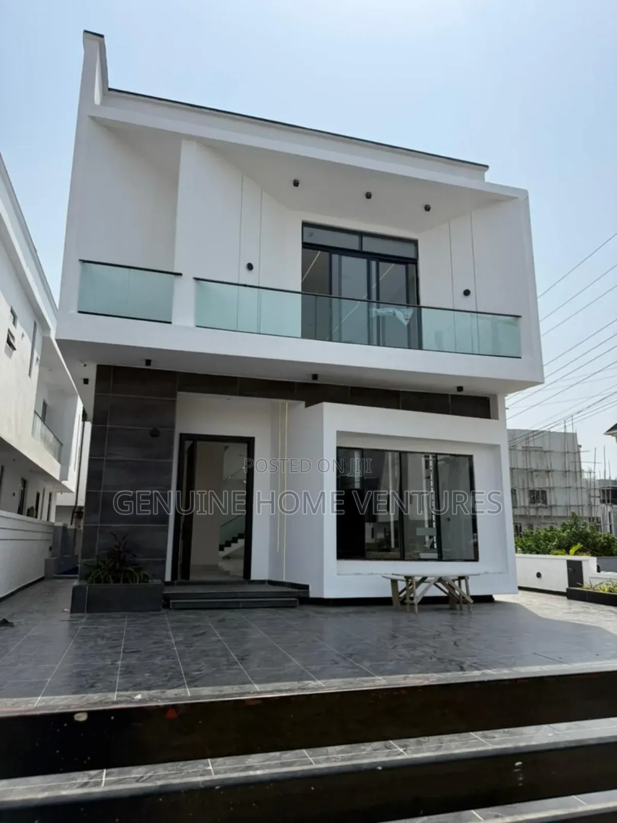5bdrm Duplex in Lekki County Homes, Ikota for sale