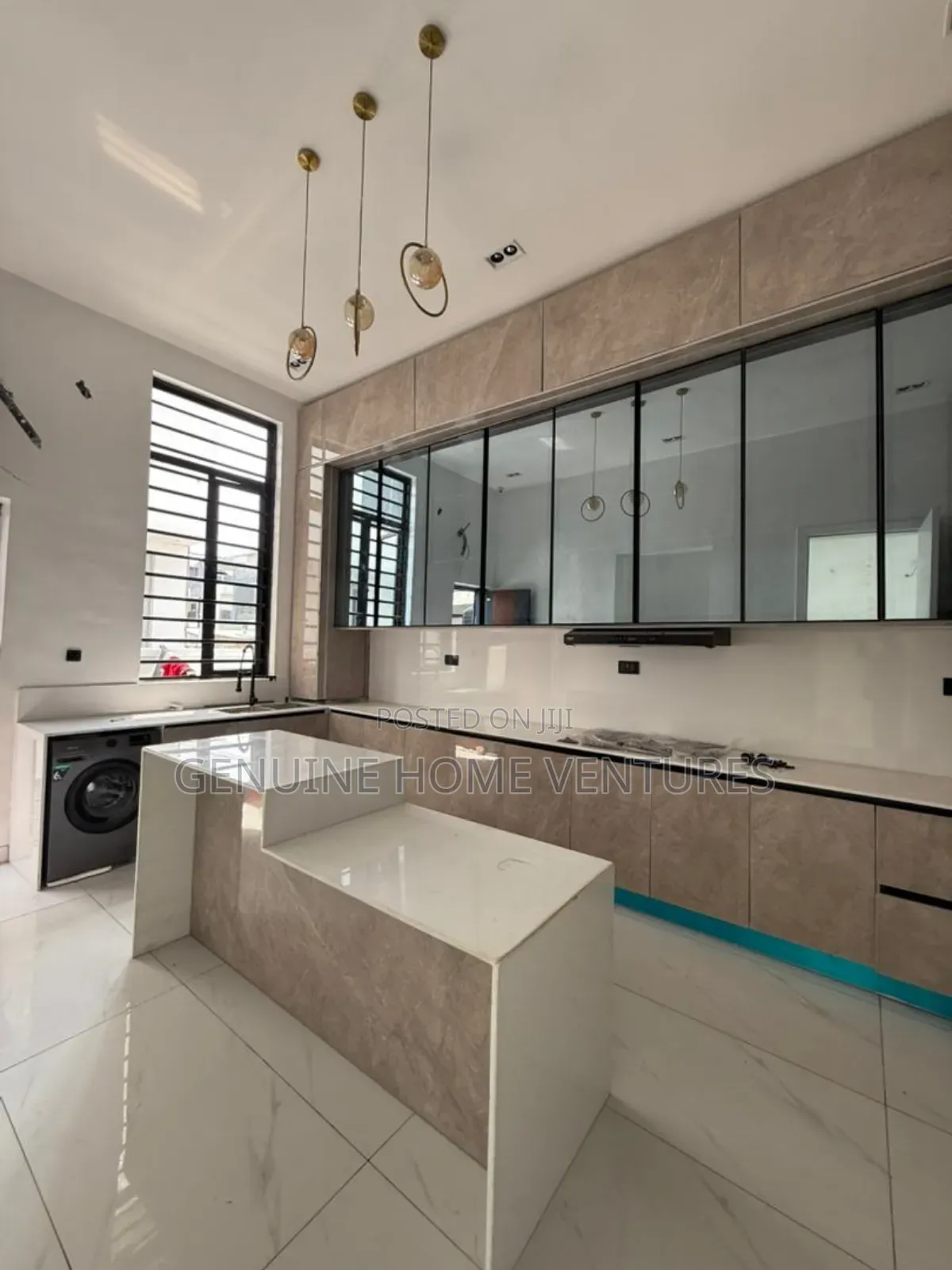 5bdrm Duplex in Lekki County Homes, Ikota for sale