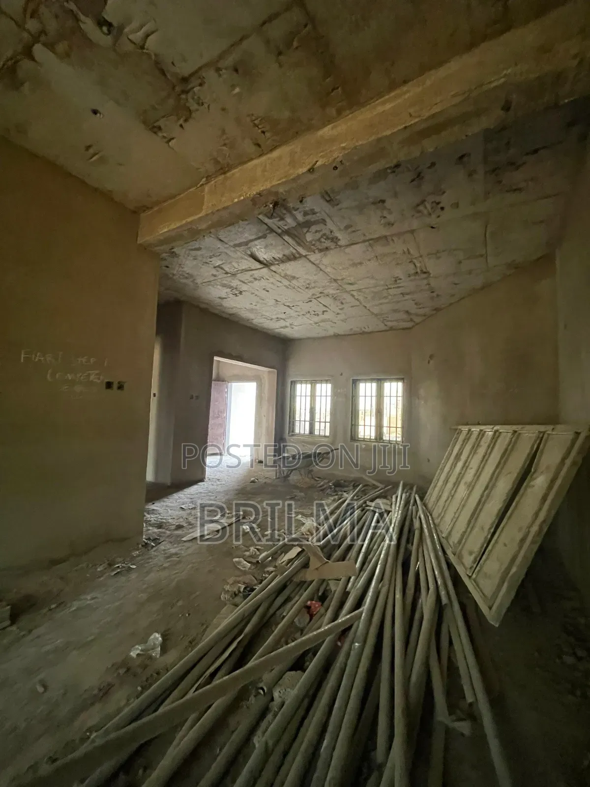 3bdrm Block of Flats in Kaura for sale