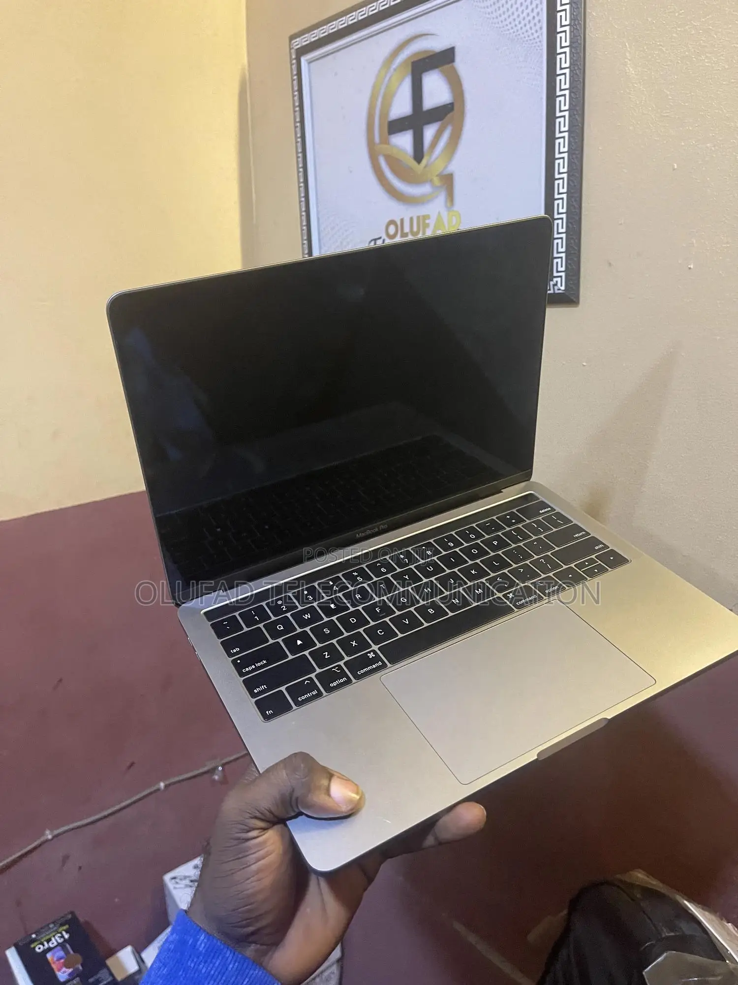 Laptop Apple MacBook Pro 2019 16GB Intel Core I7 SSD 512GB