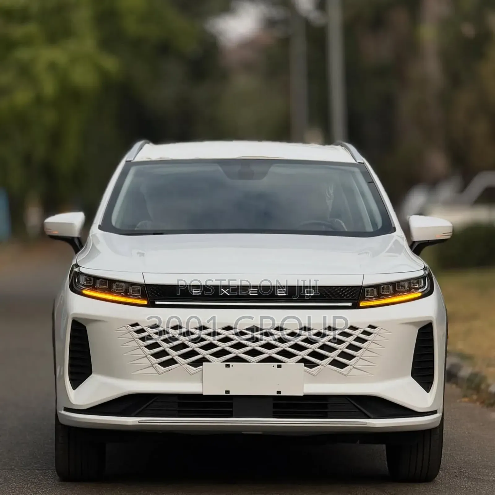 New Exeed LX 2025 White