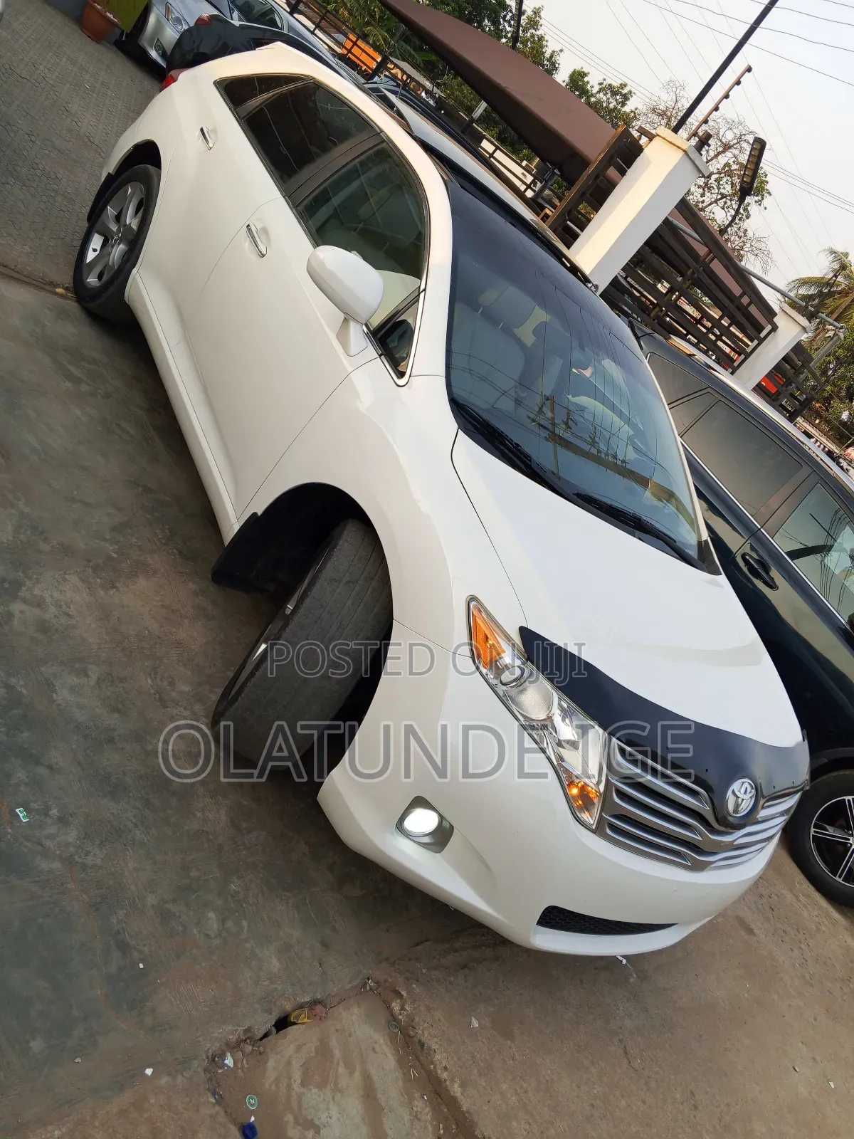 Toyota Venza V6 AWD 2010 White
