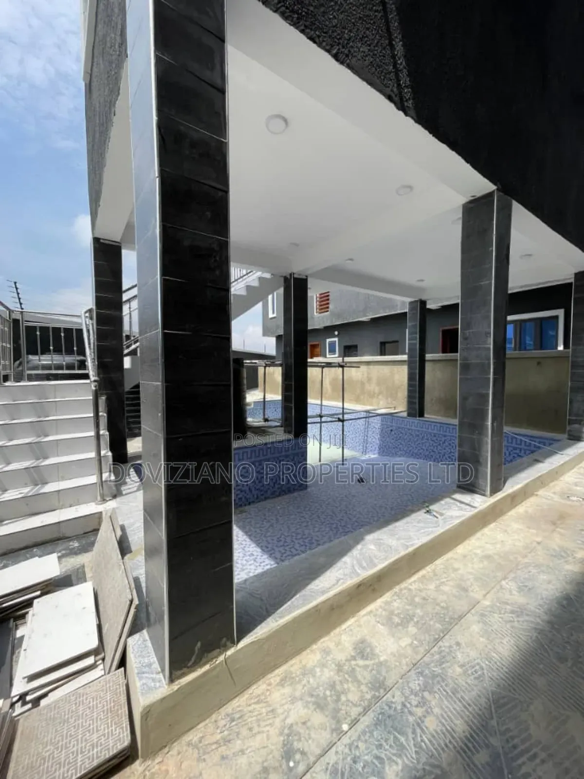 4bdrm Duplex in Ikate for sale