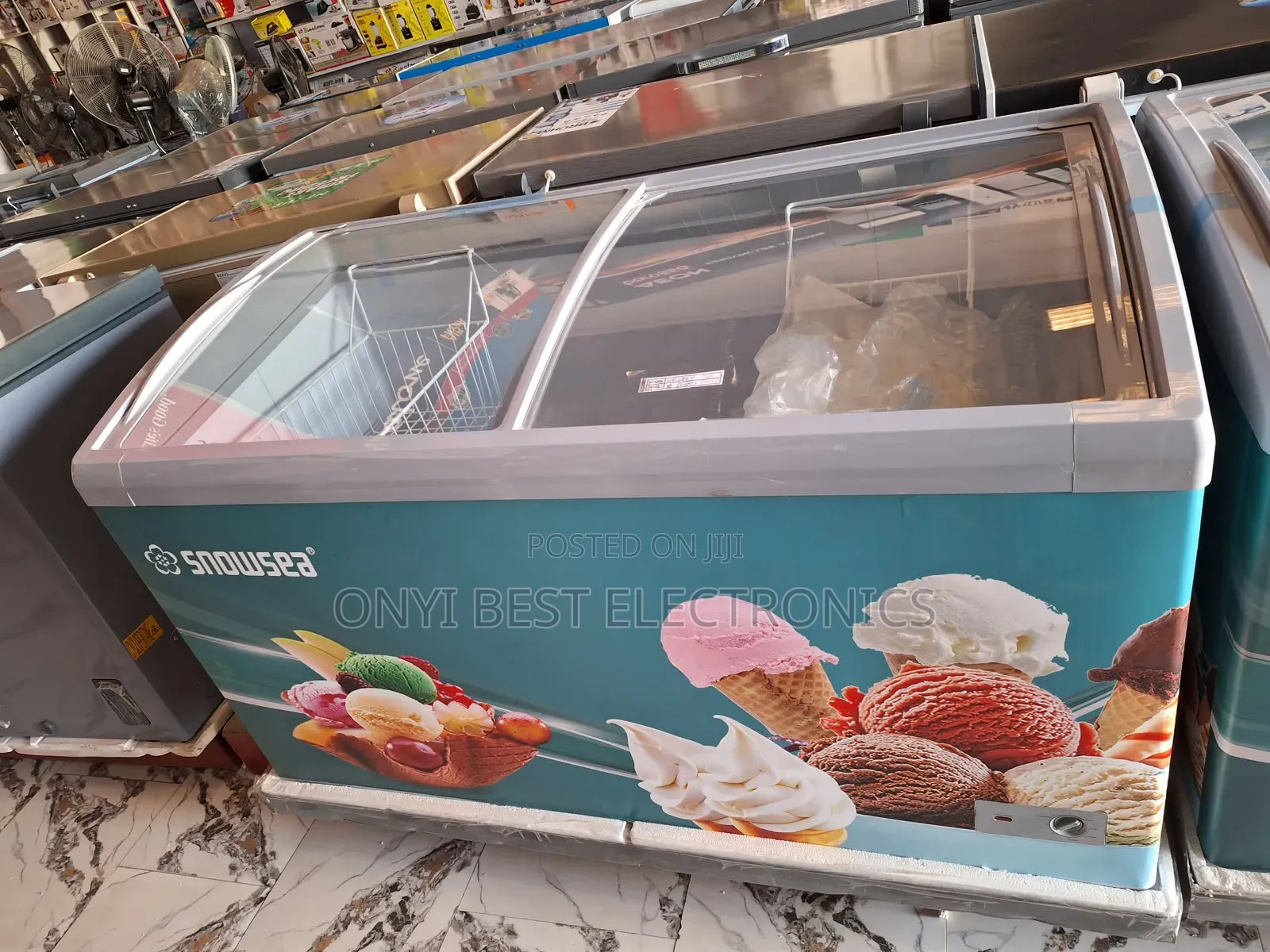 Snowsea 580 Litres Ice Cream Chiller/Showcase Sc 580y