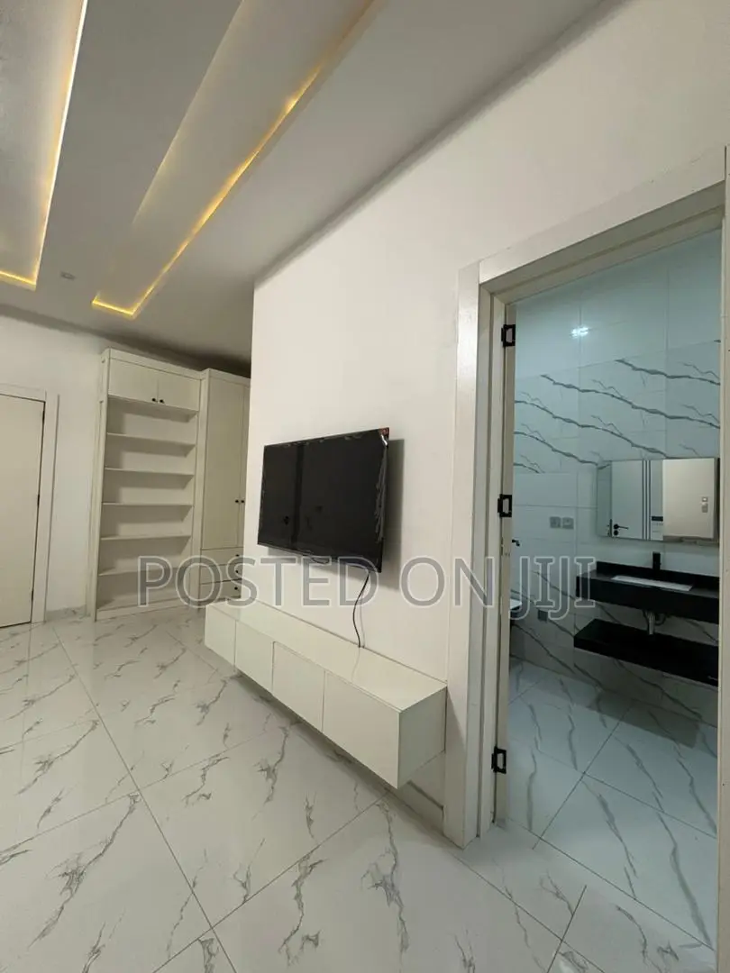 Service Apartment