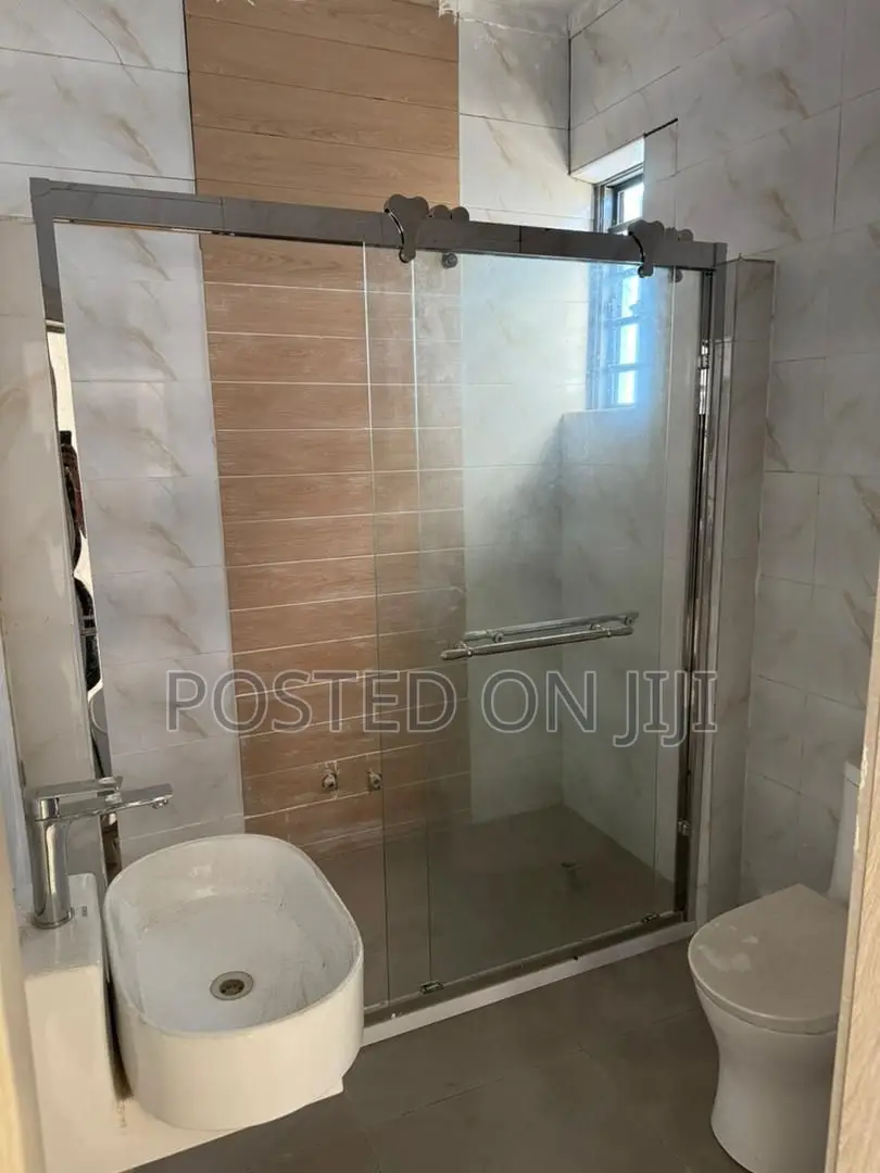 4bdrm Duplex in First Class Estate, Lekki Phase 2 for sale