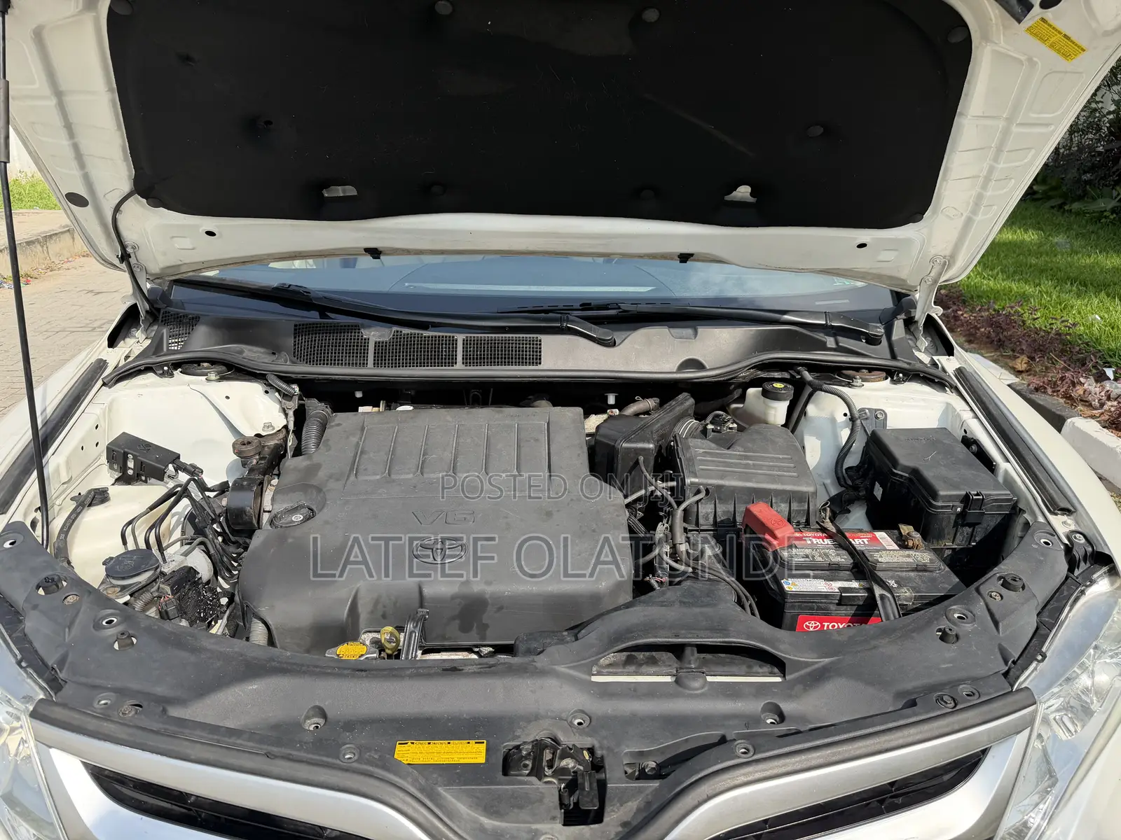 Toyota Venza XLE 4dr Wagon AWD (3.5L 6cyl 6A) 2015 White