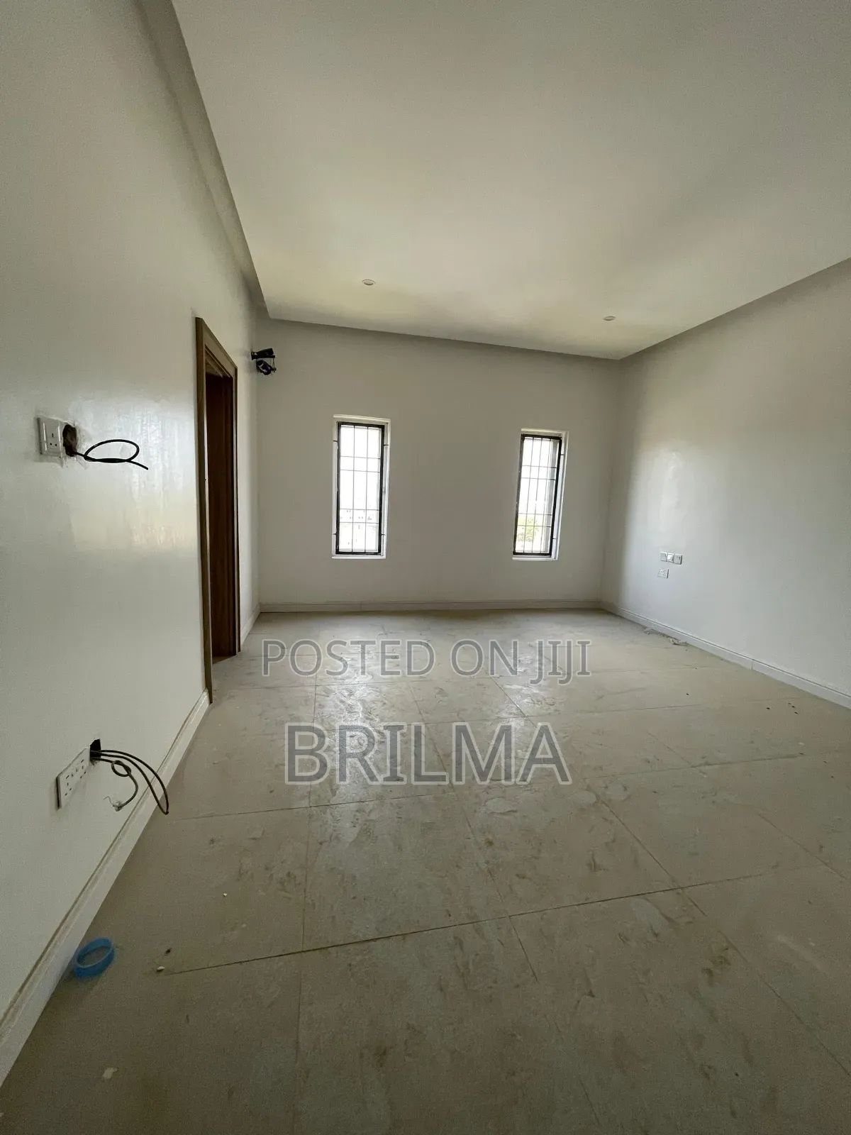 3bdrm Block of Flats in Wuye for rent