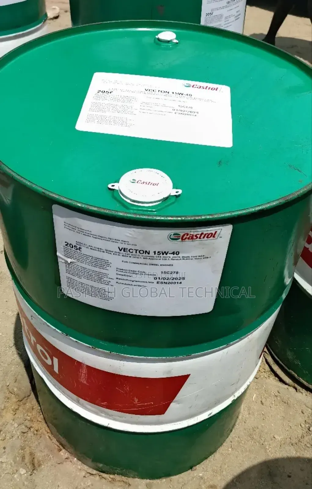 205l of Castrol Vecton 15w-40 Diesel Engine Oil