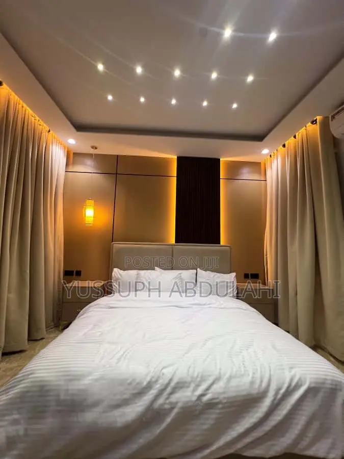 3 Bedrooms Maryland Ikeja