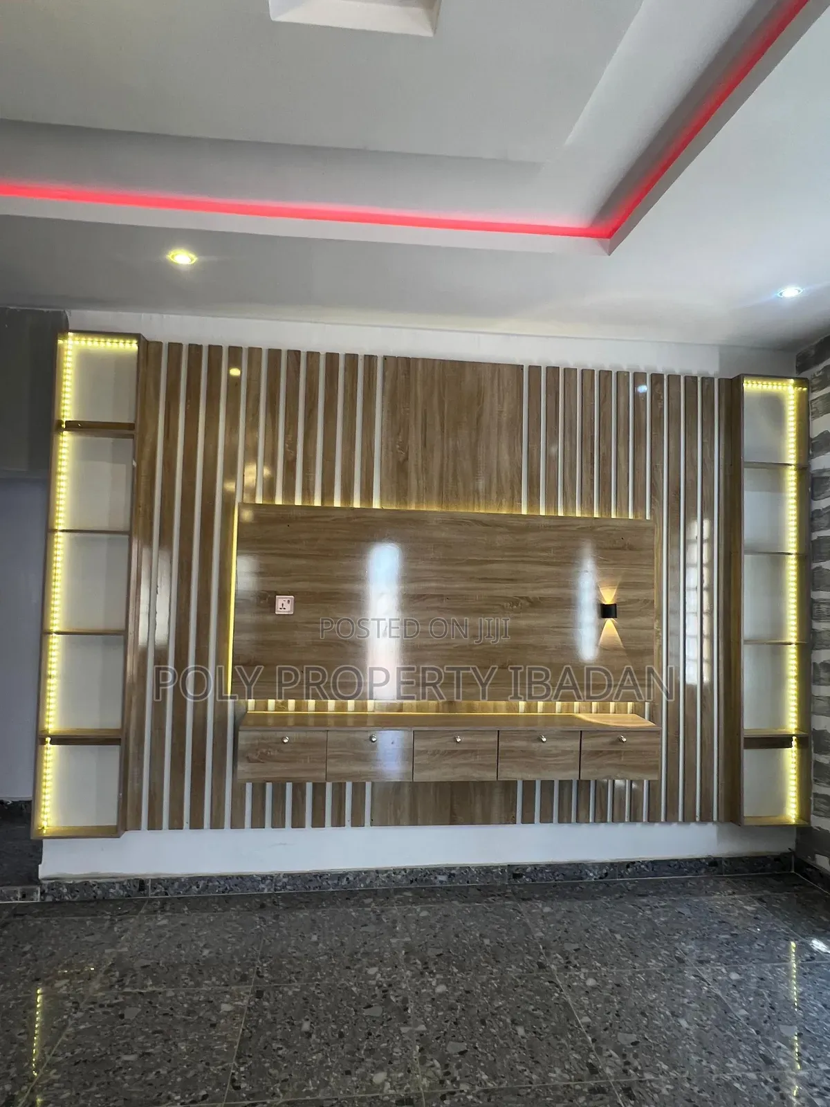 3bdrm Bungalow in Elebu, Oluyole Estate for sale