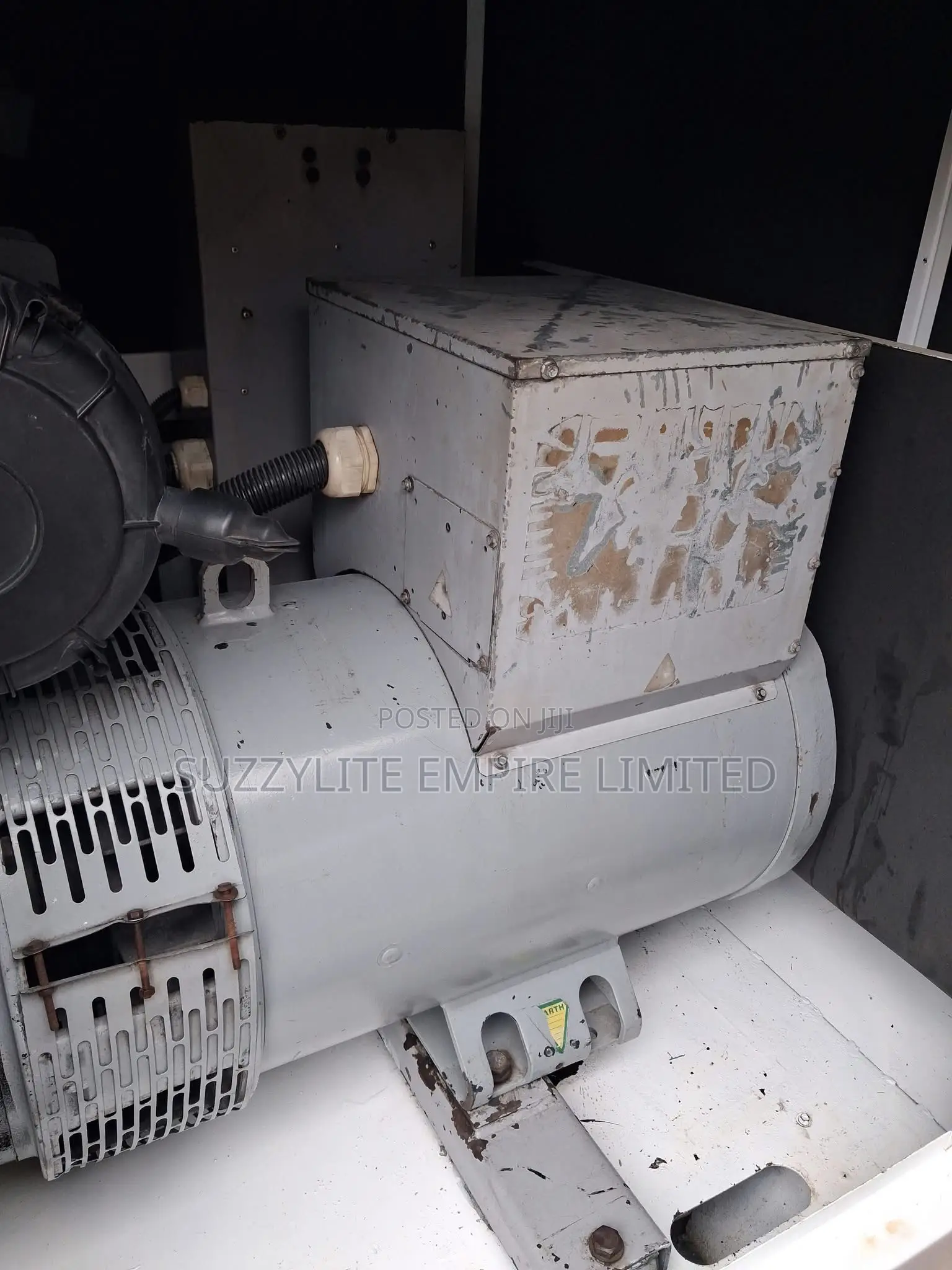 Mikano 150kva Perkins Soundproof Diesel Generator Used