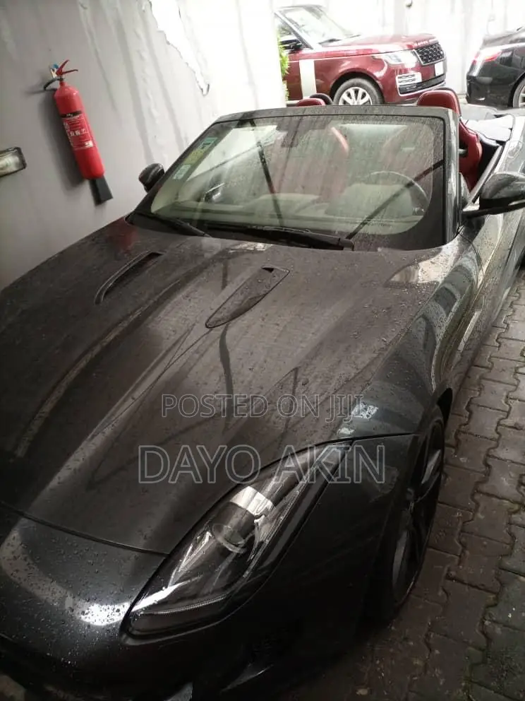 Jaguar F-Type 2014 Black