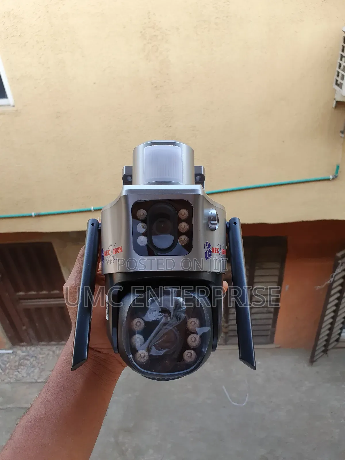 Dual Lens Solar PTZ Camera