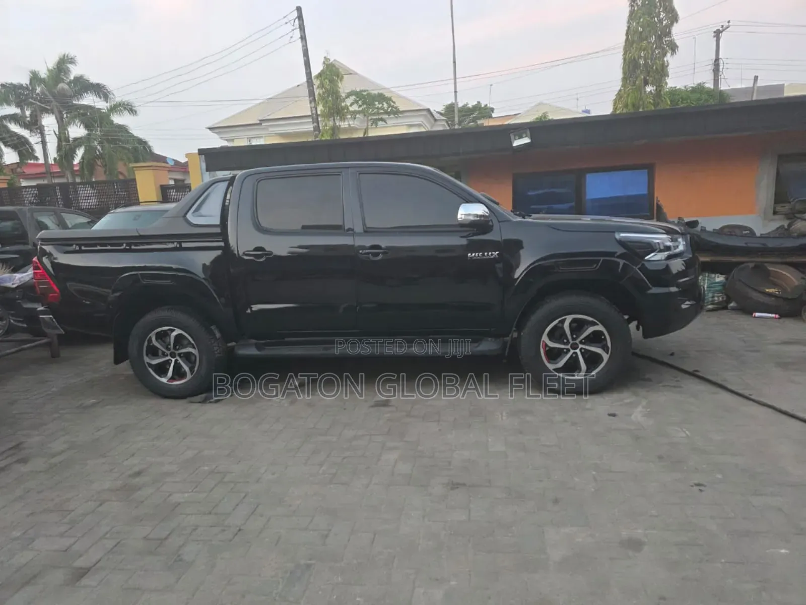 Bulletproof Toyota Hilux for Rent