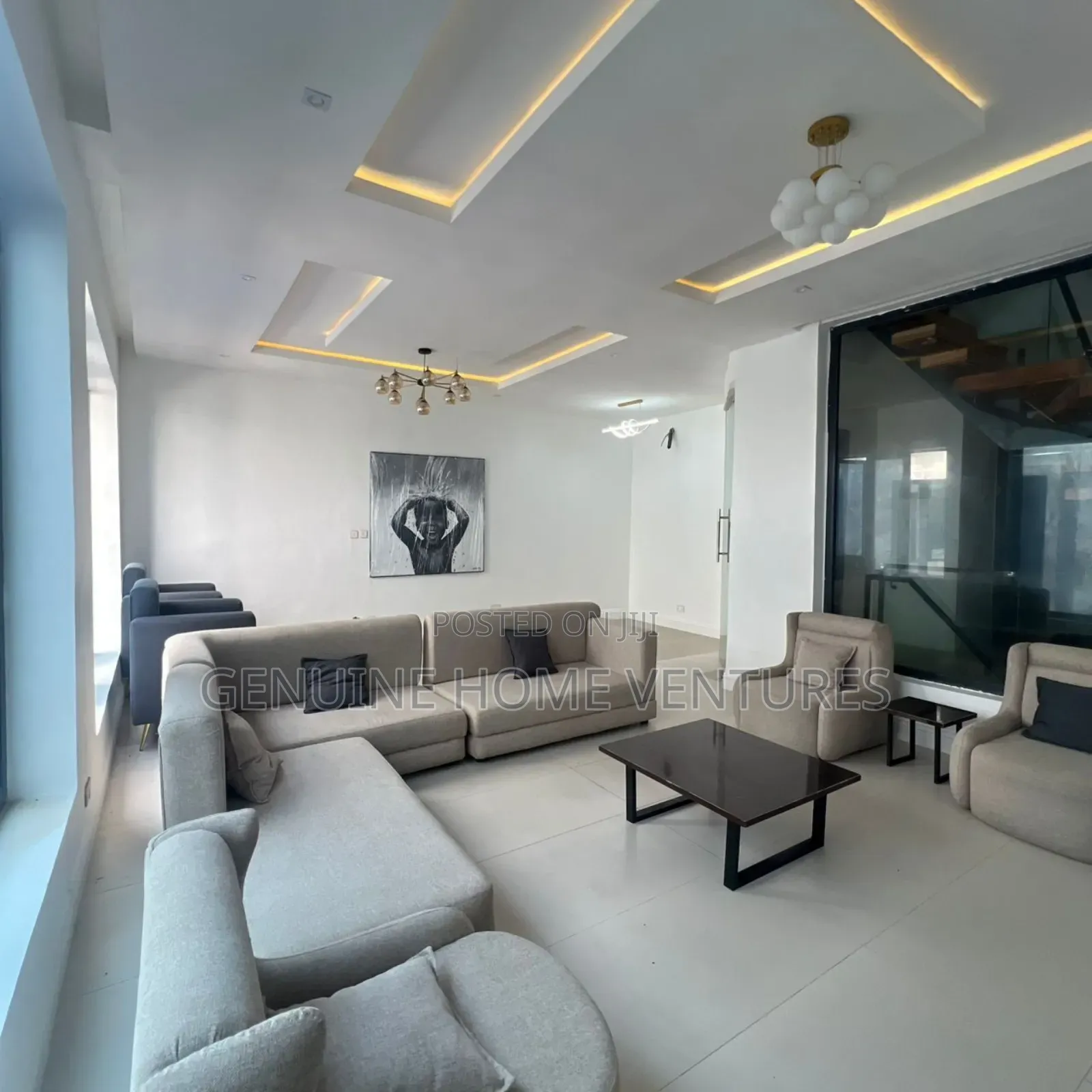 5bdrm Duplex in Orchid, Chevron for sale