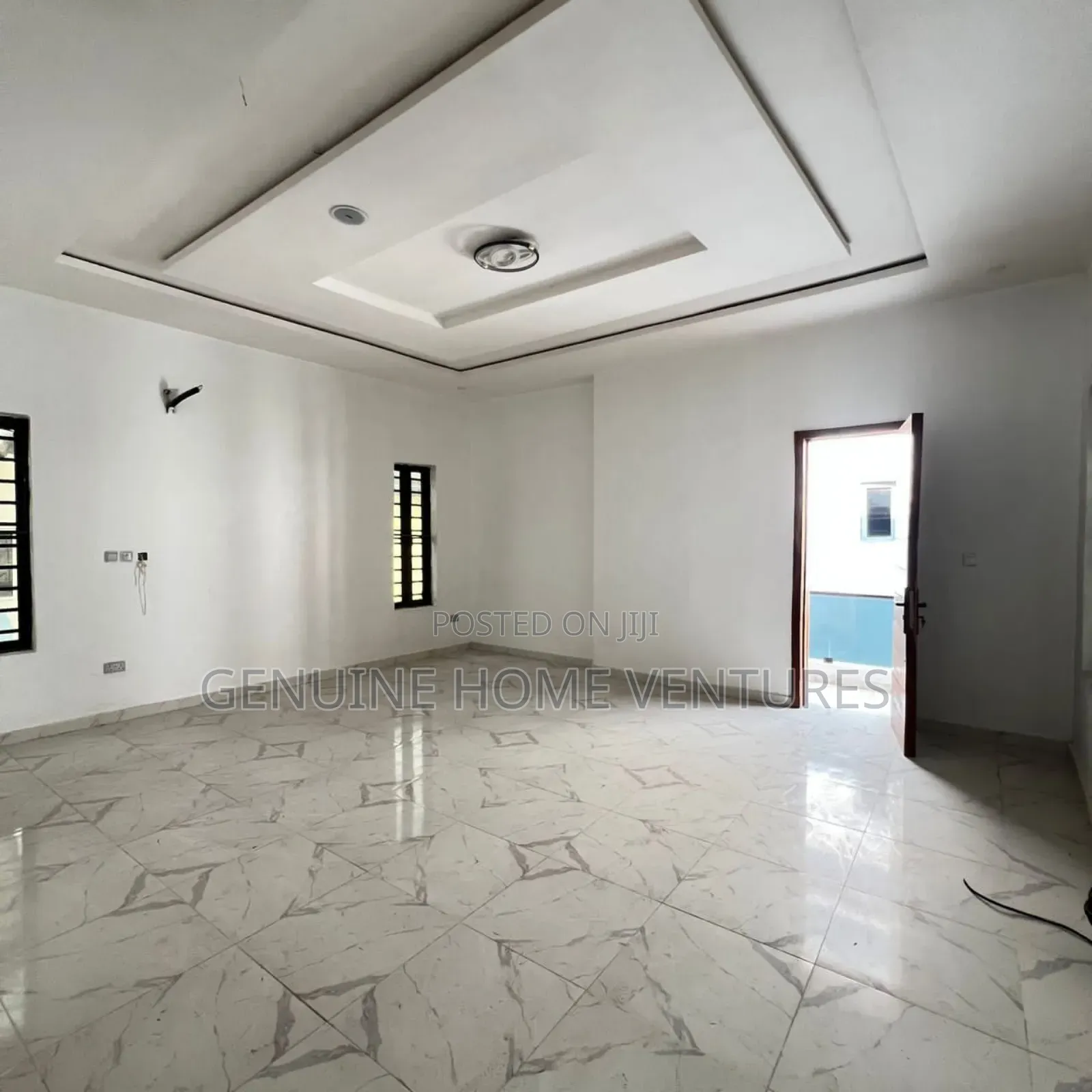 4bdrm Duplex in Ikota for sale