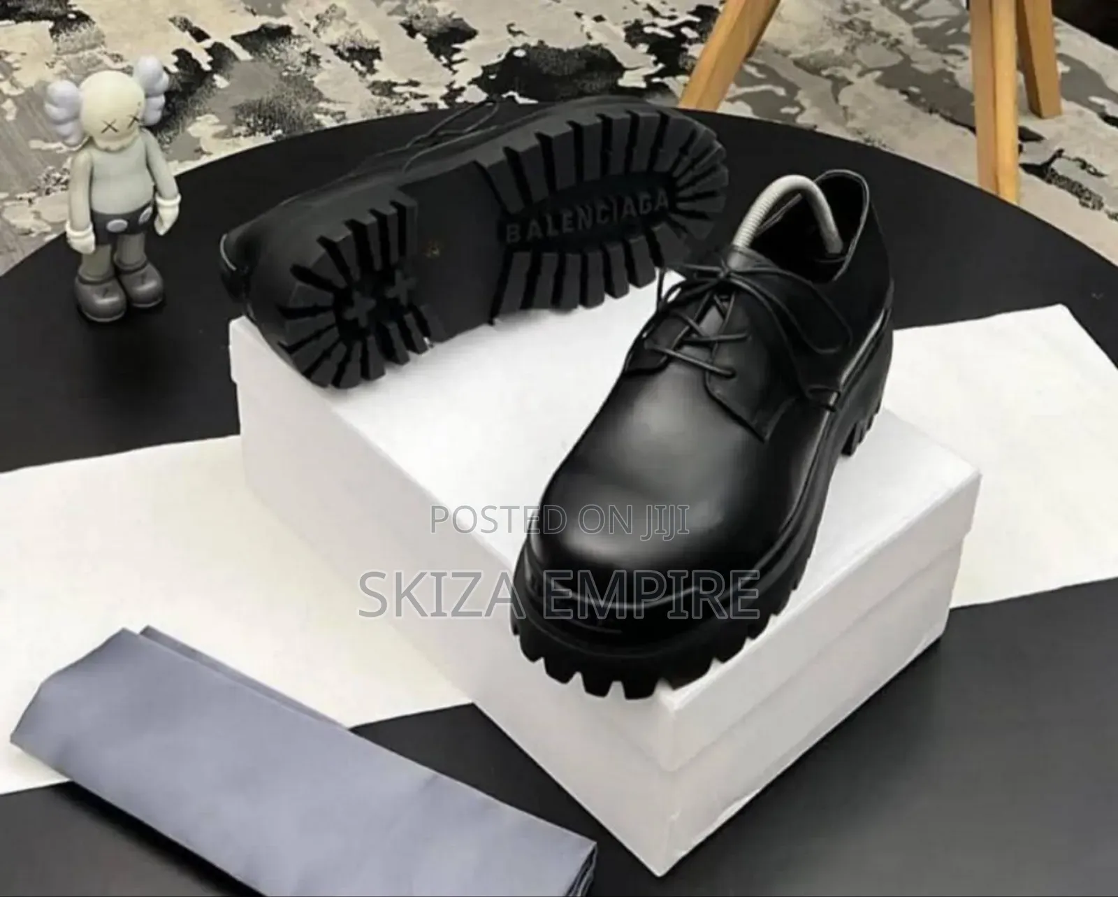 Original Men's Black Leather Balanciaga Rhino Derby Shoes