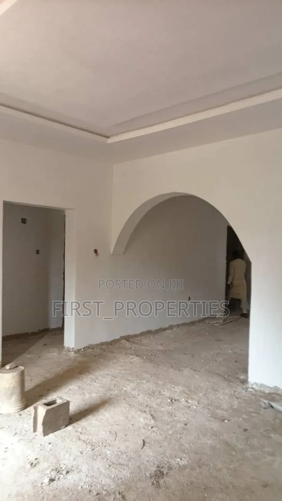 3bdrm Bungalow in Viesta Estate Elebu, Akala Express for sale