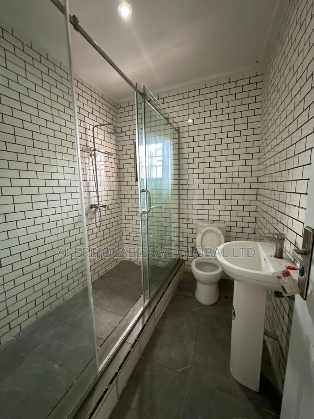5bdrm Duplex in Lokogoma, Abuja for sale