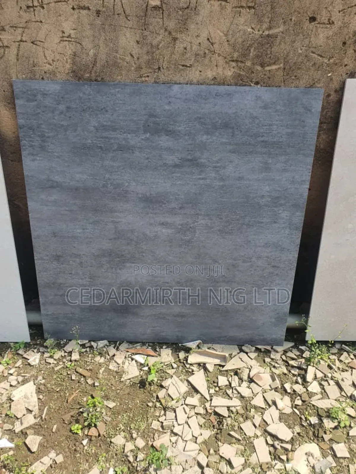 100x100 Floor Tile [ 01,01,26 ]