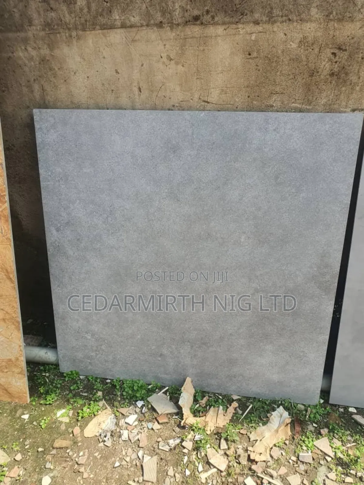 100x100 Floor Tile [ 01,01,26 ]