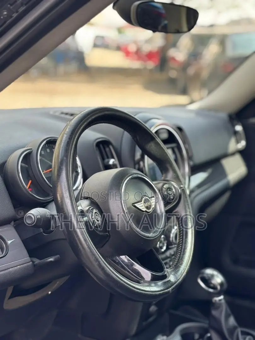 Mini Countryman Cooper FWD 2019 Black